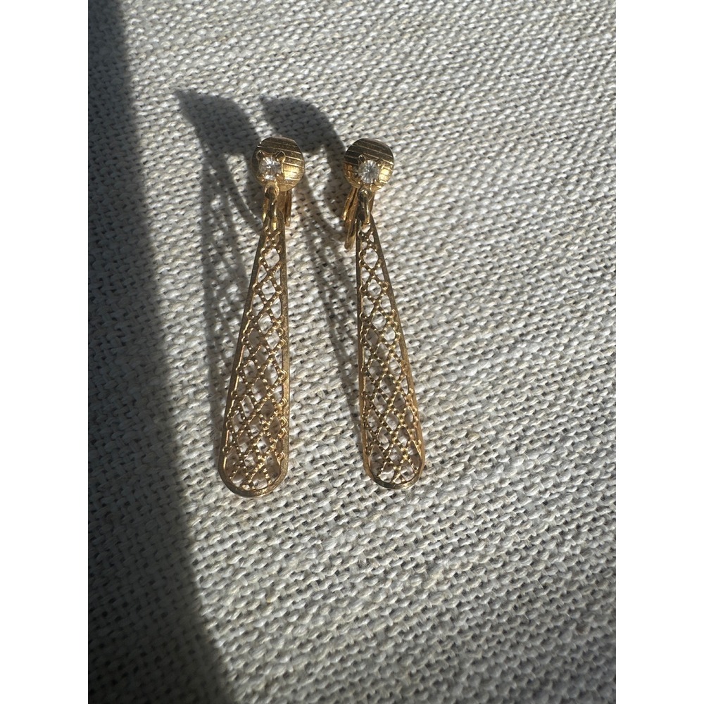 Vintage 1979 Signed AVON Gold Lattice Dangle Earrings Clip On Textured Openwork